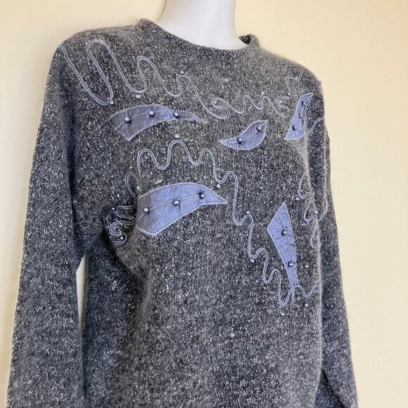 Jessica Silk Angora Knit Pullover Sweater Vintage Grey w/ Beaded Satin Applique - Picture 2 of 7